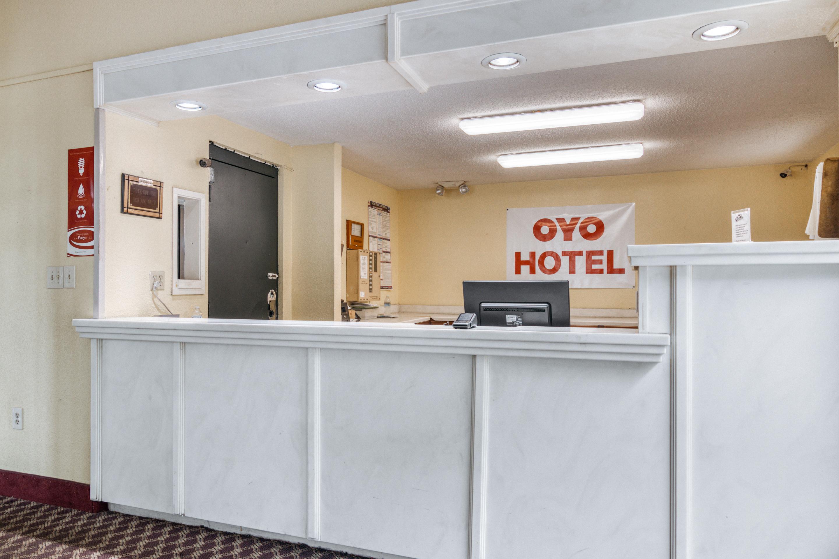 Econo Lodge Inn And Suites Dentsville Экстерьер фото